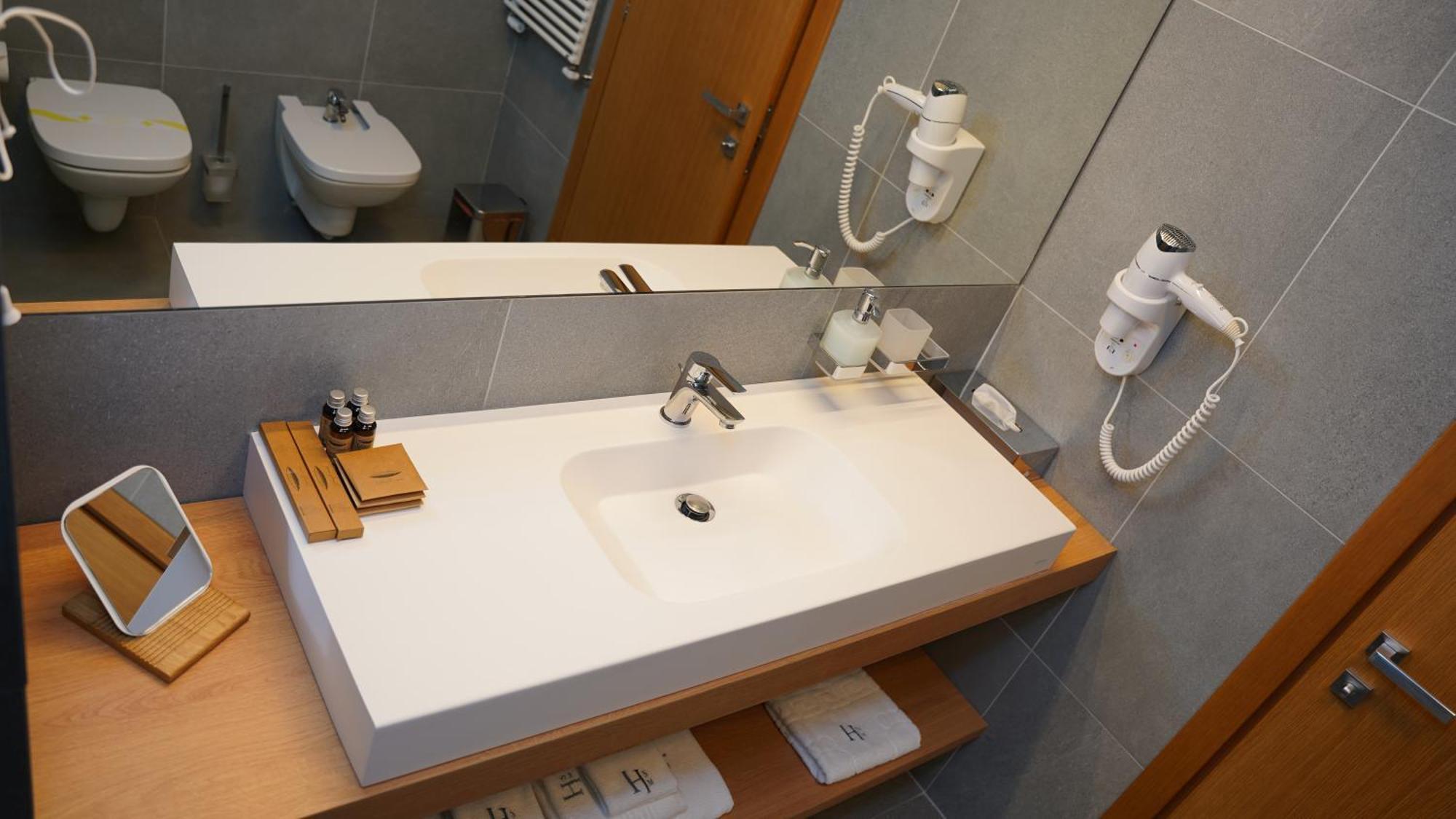 Hotel Sorin Mihai Cristian  Zewnętrze zdjęcie