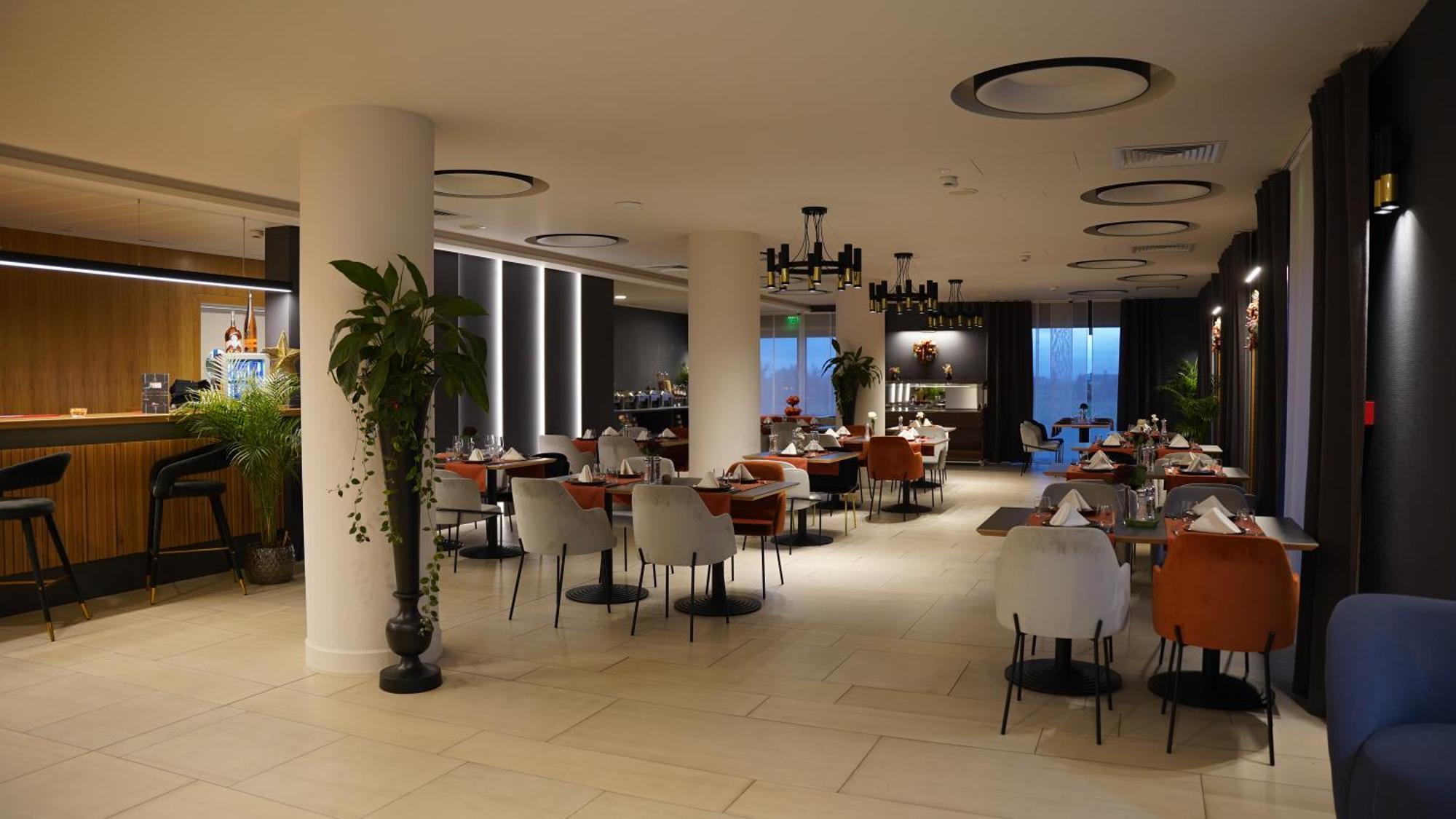 Hotel Sorin Mihai Cristian  Zewnętrze zdjęcie